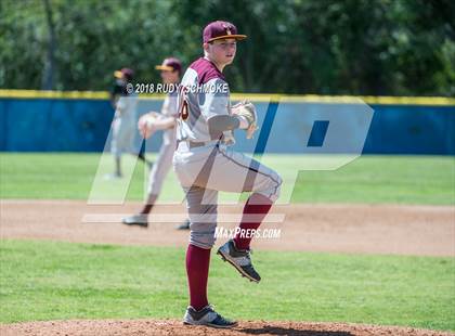 Thumbnail 3 in de Toledo vs. Temecula Prep (Lions Tournament) photogallery.