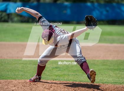Thumbnail 2 in de Toledo vs. Temecula Prep (Lions Tournament) photogallery.