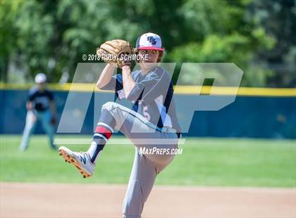 Thumbnail 2 in de Toledo vs. Temecula Prep (Lions Tournament) photogallery.
