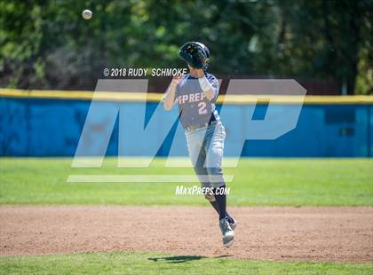 Thumbnail 2 in de Toledo vs. Temecula Prep (Lions Tournament) photogallery.