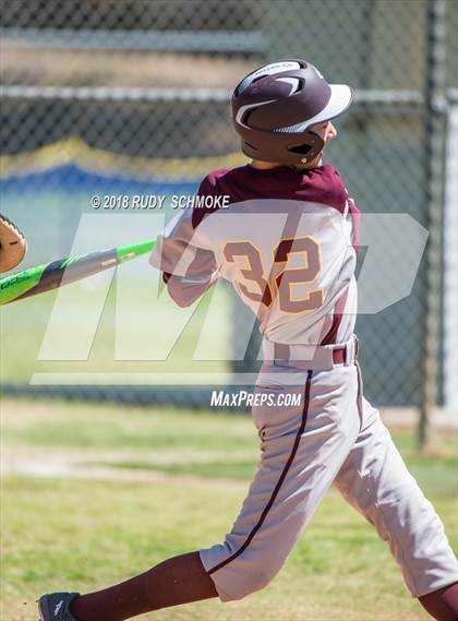 Thumbnail 1 in de Toledo vs. Temecula Prep (Lions Tournament) photogallery.