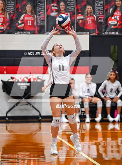 Thumbnail 2 in Brazos vs Ganado photogallery.