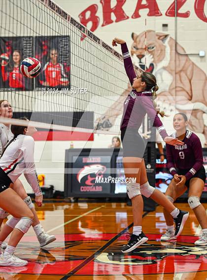 Thumbnail 1 in Brazos vs Ganado photogallery.