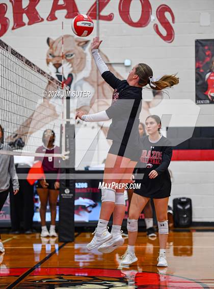 Thumbnail 1 in Brazos vs Ganado photogallery.