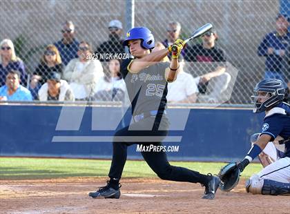 Thumbnail 2 in Warren vs. La Mirada photogallery.