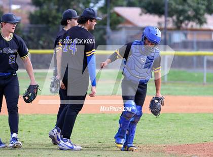 Thumbnail 1 in Warren vs. La Mirada photogallery.