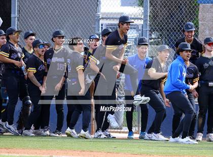 Thumbnail 1 in Warren vs. La Mirada photogallery.