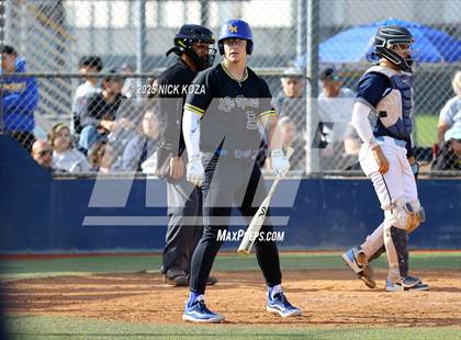 Thumbnail 3 in Warren vs. La Mirada photogallery.