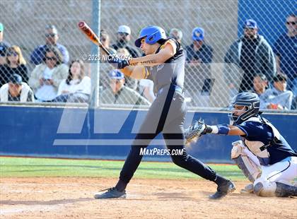 Thumbnail 1 in Warren vs. La Mirada photogallery.
