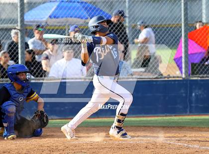 Thumbnail 3 in Warren vs. La Mirada photogallery.