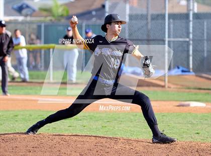 Thumbnail 1 in Warren vs. La Mirada photogallery.