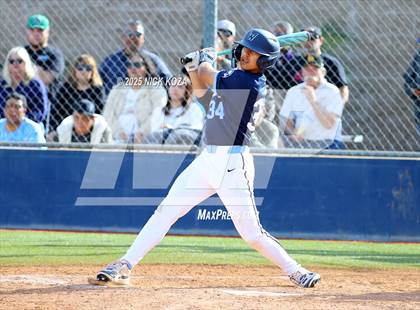 Thumbnail 1 in Warren vs. La Mirada photogallery.