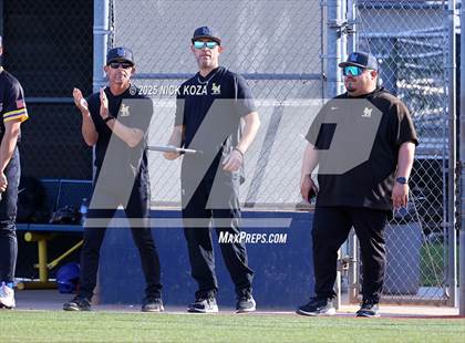 Thumbnail 3 in Warren vs. La Mirada photogallery.