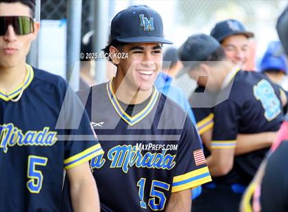 Thumbnail 1 in Warren vs. La Mirada photogallery.