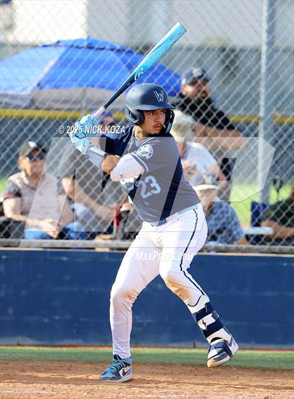 Thumbnail 3 in Warren vs. La Mirada photogallery.