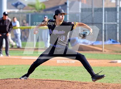 Thumbnail 3 in Warren vs. La Mirada photogallery.