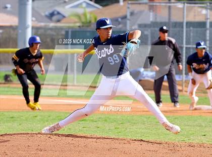 Thumbnail 3 in Warren vs. La Mirada photogallery.