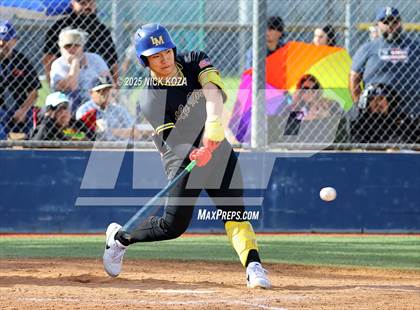 Thumbnail 1 in Warren vs. La Mirada photogallery.