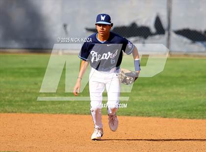 Thumbnail 2 in Warren vs. La Mirada photogallery.