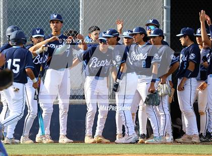 Thumbnail 2 in Warren vs. La Mirada photogallery.