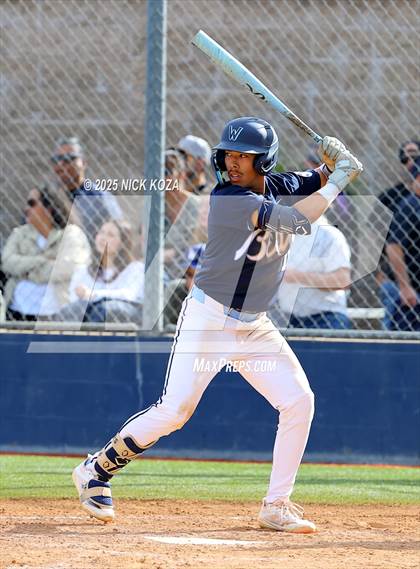 Thumbnail 3 in Warren vs. La Mirada photogallery.