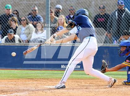 Thumbnail 1 in Warren vs. La Mirada photogallery.