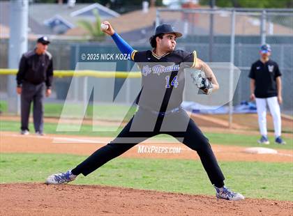 Thumbnail 2 in Warren vs. La Mirada photogallery.