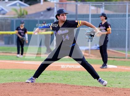 Thumbnail 2 in Warren vs. La Mirada photogallery.