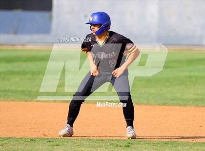 Thumbnail 1 in Warren vs. La Mirada photogallery.