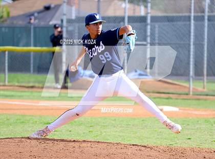 Thumbnail 3 in Warren vs. La Mirada photogallery.