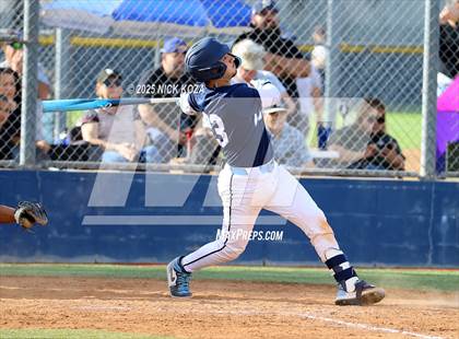 Thumbnail 1 in Warren vs. La Mirada photogallery.