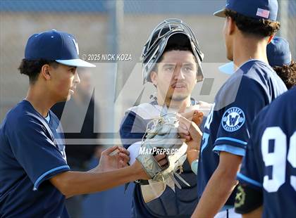 Thumbnail 3 in Warren vs. La Mirada photogallery.