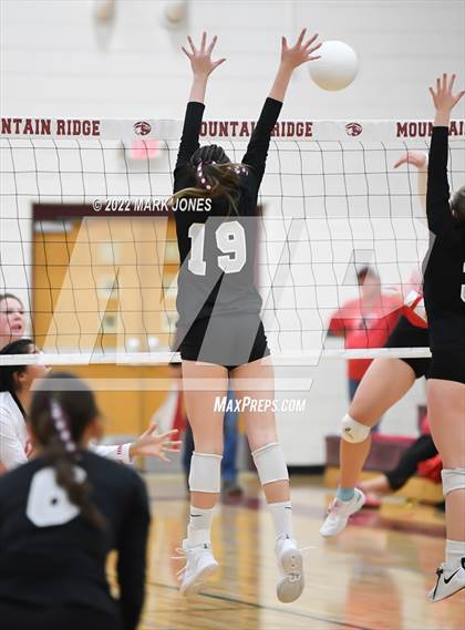 Thumbnail 3 in St. Johns vs.Trivium Prep (AIA 2A Semifinal) photogallery.