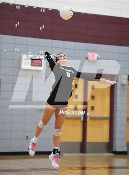 Thumbnail 1 in St. Johns vs.Trivium Prep (AIA 2A Semifinal) photogallery.