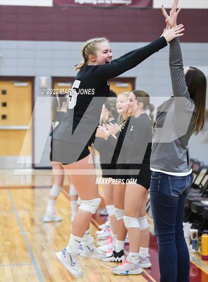 Thumbnail 1 in St. Johns vs.Trivium Prep (AIA 2A Semifinal) photogallery.