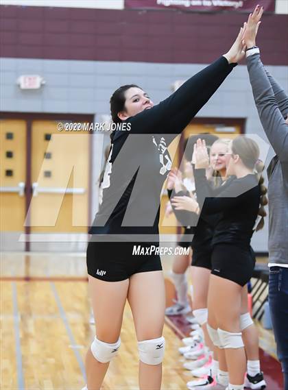Thumbnail 2 in St. Johns vs.Trivium Prep (AIA 2A Semifinal) photogallery.