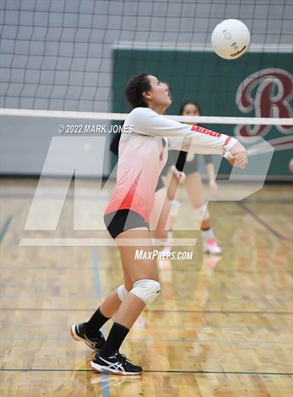 Thumbnail 2 in St. Johns vs.Trivium Prep (AIA 2A Semifinal) photogallery.
