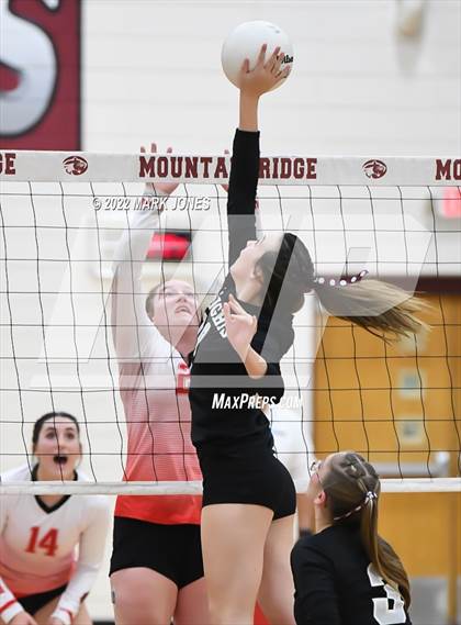 Thumbnail 1 in St. Johns vs.Trivium Prep (AIA 2A Semifinal) photogallery.