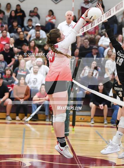 Thumbnail 2 in St. Johns vs.Trivium Prep (AIA 2A Semifinal) photogallery.