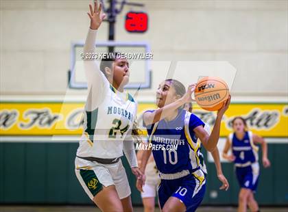 Thumbnail 1 in Nordhoff @ Moorpark photogallery.
