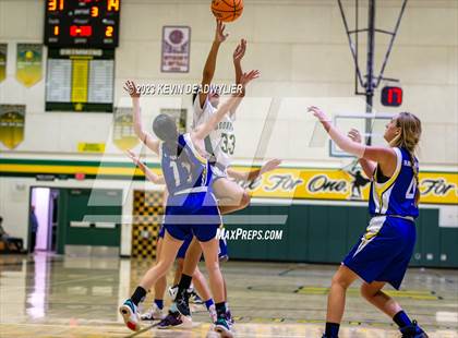 Thumbnail 3 in Nordhoff @ Moorpark photogallery.