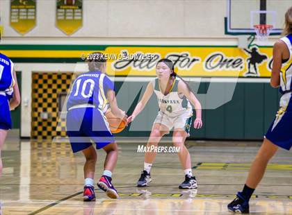 Thumbnail 1 in Nordhoff @ Moorpark photogallery.