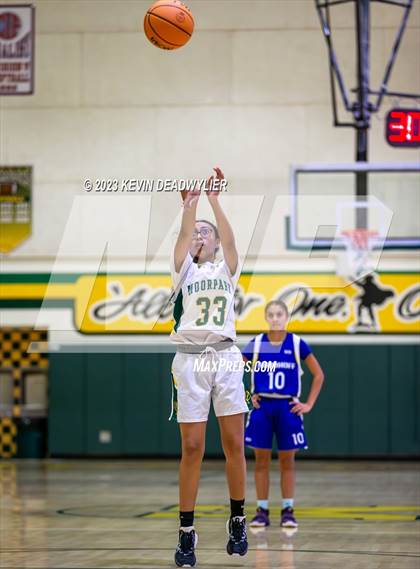 Thumbnail 2 in Nordhoff @ Moorpark photogallery.