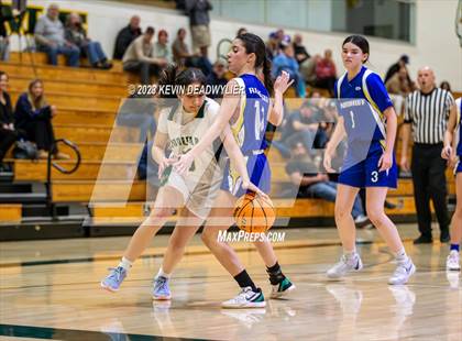 Thumbnail 2 in Nordhoff @ Moorpark photogallery.