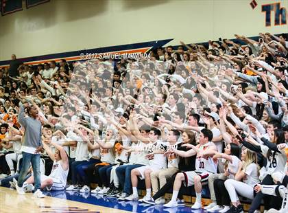 Thumbnail 1 in Chaminade vs St. Francis photogallery.