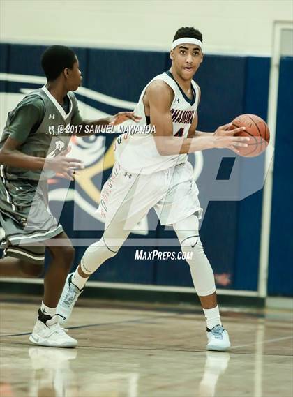 Thumbnail 2 in Chaminade vs St. Francis photogallery.