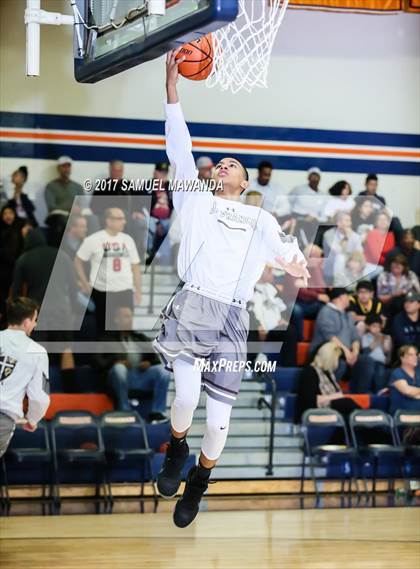 Thumbnail 3 in Chaminade vs St. Francis photogallery.