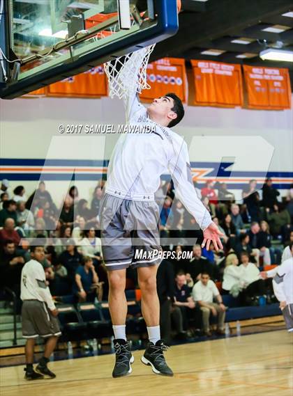 Thumbnail 3 in Chaminade vs St. Francis photogallery.