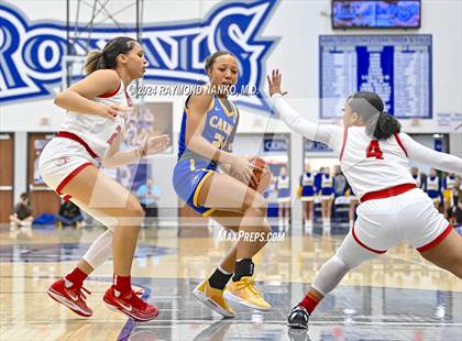 Thumbnail 2 in Carmel vs Fishers (IHSAA 4A Section 8 Round 1) photogallery.