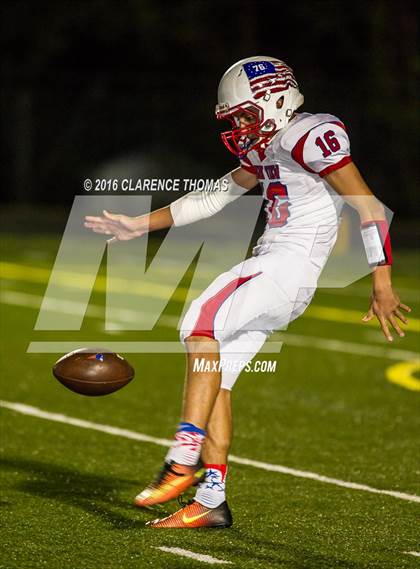 Thumbnail 2 in Park View @ Loudoun Valley photogallery.